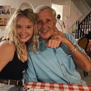 Meet your Posher, Lydia